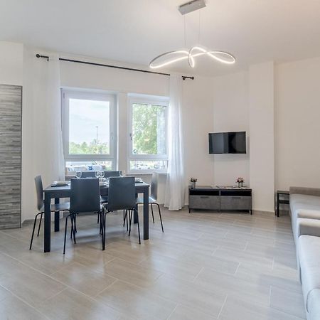 Welcome To Turin! Apartment Regina Margherita Bagian luar foto