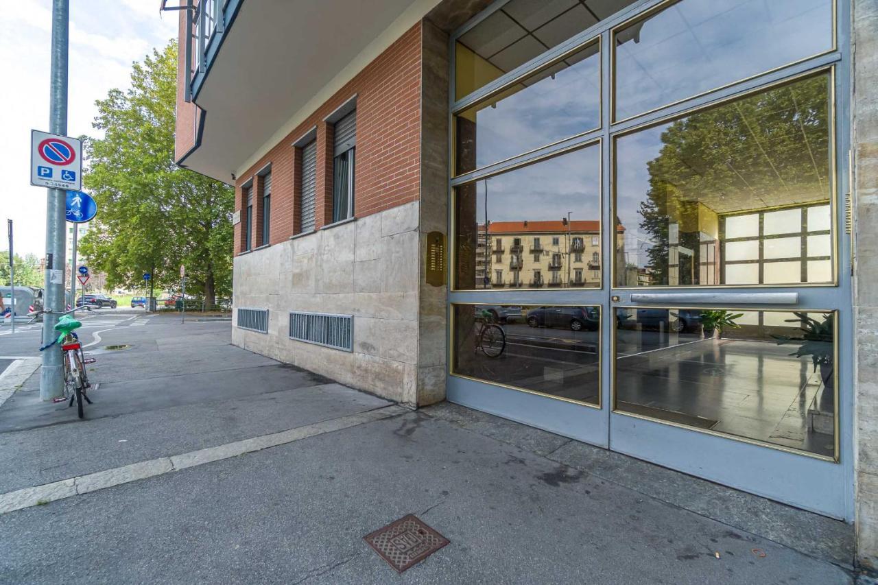 Welcome To Turin! Apartment Regina Margherita Bagian luar foto